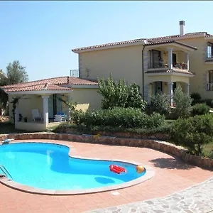 Agrifoglio Ferienhaus Monte Petrosu