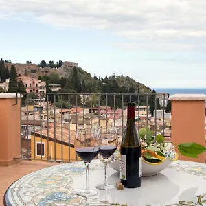 Vilagos & Loft Appartement Taormina